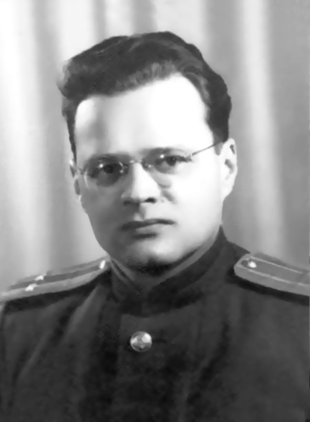 Иллюстрация к книге — Леонид Квасников. Разведчик эпохи атома и космоса [i_003.jpg]