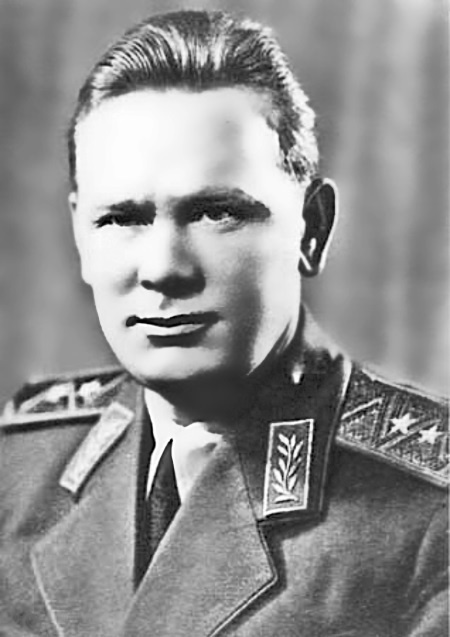 Иллюстрация к книге — Леонид Квасников. Разведчик эпохи атома и космоса [i_021.jpg]