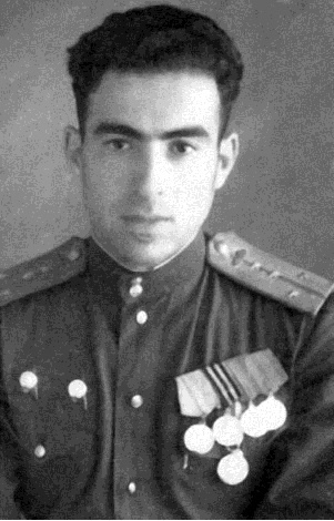 Иллюстрация к книге — Я защищал Ленинград [i_031.jpg]