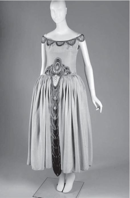 Иллюстрация к книге — Жанна Ланвен [i_053.jpg]