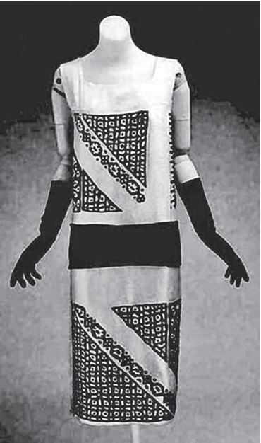 Иллюстрация к книге — Жанна Ланвен [i_074.jpg]