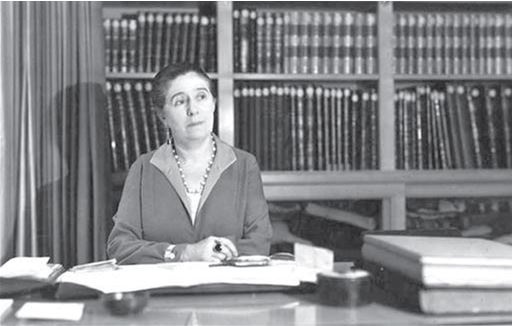 Иллюстрация к книге — Жанна Ланвен [i_087.jpg]