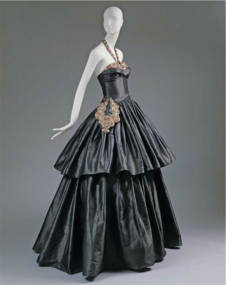 Иллюстрация к книге — Жанна Ланвен [i_099.jpg]