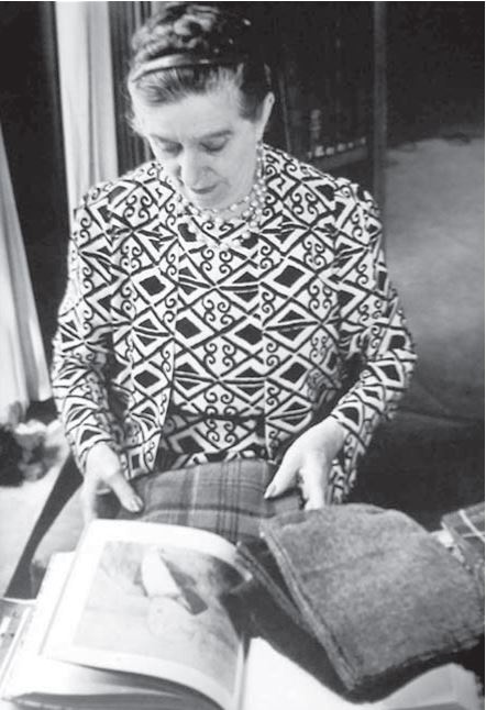 Иллюстрация к книге — Жанна Ланвен [i_112.jpg]