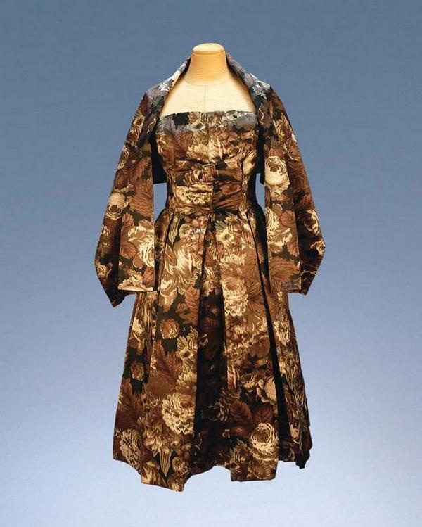 Иллюстрация к книге — Я – Кутюрье. Кристиан Диор и Я. [i_099.jpg]