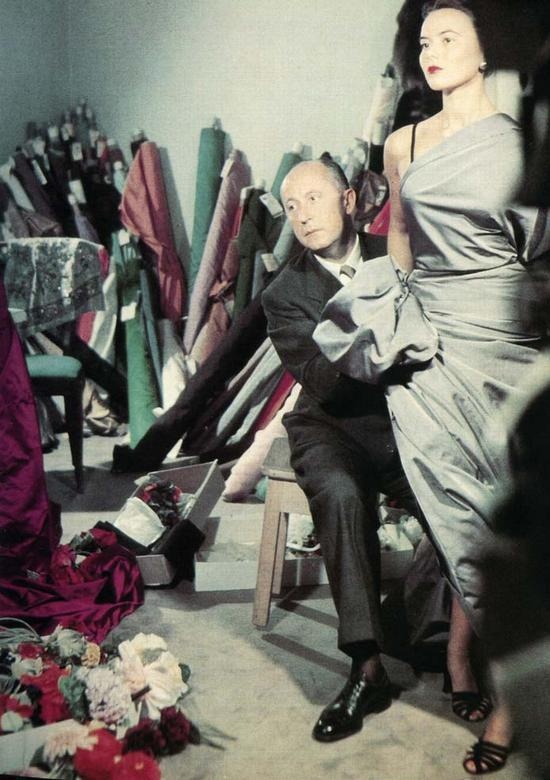 Иллюстрация к книге — Я – Кутюрье. Кристиан Диор и Я. [i_160.jpg]