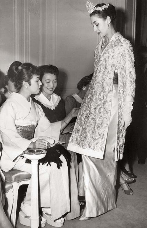 Иллюстрация к книге — Я – Кутюрье. Кристиан Диор и Я. [i_170.jpg]