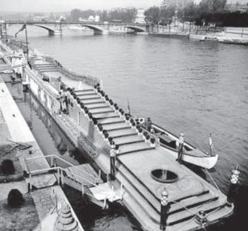 Иллюстрация к книге — Я – Кутюрье. Кристиан Диор и Я. [i_221.jpg]