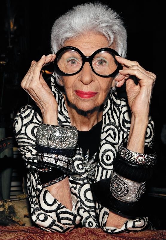 Иллюстрация к книге — Икона по воле случая [i_001.jpg]