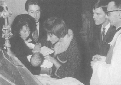 Иллюстрация к книге — Франсуаза Саган [i_025.jpg]