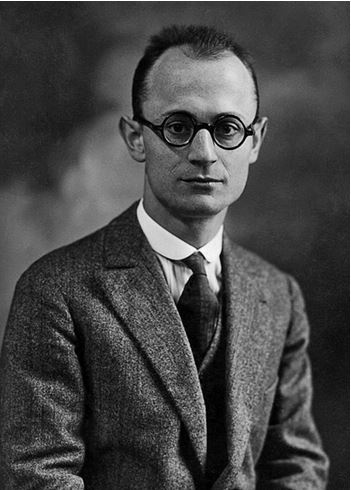 Иллюстрация к книге — Девятьсот часов неба. Неизвестная история дирижабля «СССР-В6» [i_025.jpg]