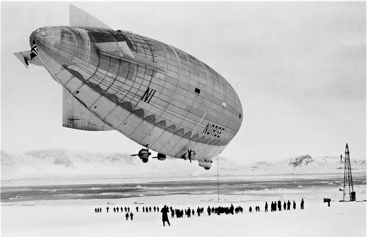 Иллюстрация к книге — Девятьсот часов неба. Неизвестная история дирижабля «СССР-В6» [i_066.jpg]