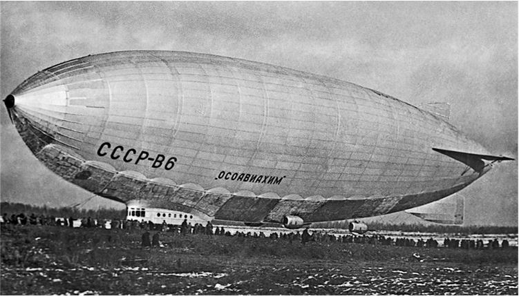 Иллюстрация к книге — Девятьсот часов неба. Неизвестная история дирижабля «СССР-В6» [i_105.jpg]