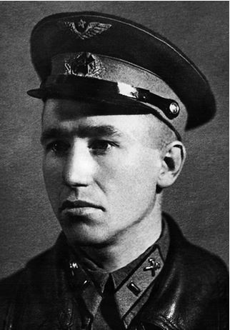 Иллюстрация к книге — Девятьсот часов неба. Неизвестная история дирижабля «СССР-В6» [i_171.jpg]