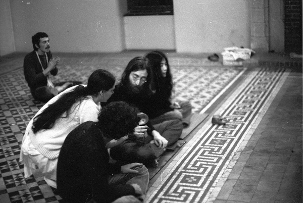 Иллюстрация к книге — Здесь восходит солнце [_6.jpg]