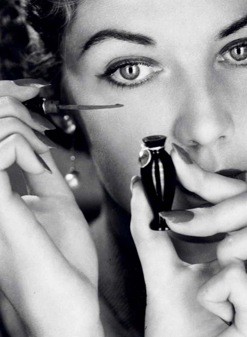 Иллюстрация к книге — Краски. История макияжа [i_044.jpg]