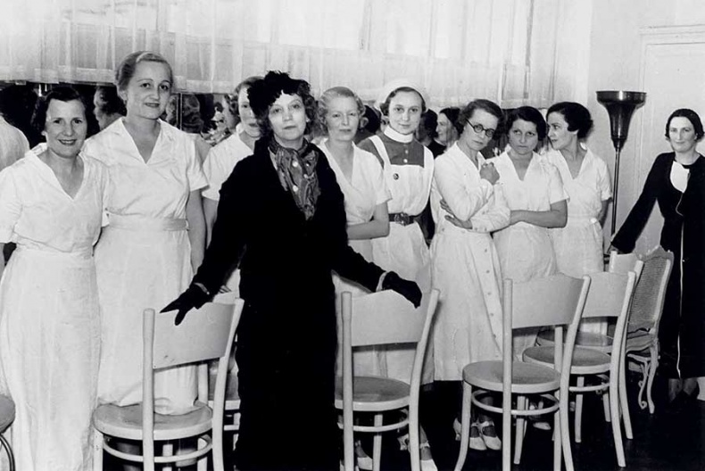 Иллюстрация к книге — Краски. История макияжа [i_088.jpg]