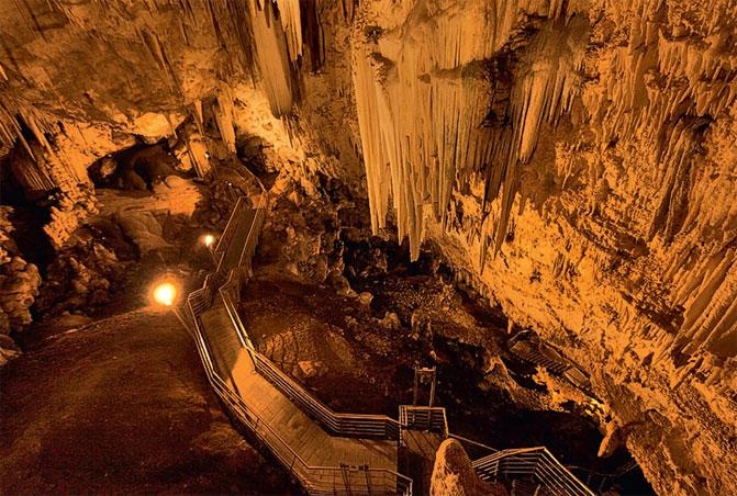 Иллюстрация к книге — Острова невезения [_107.jpg]