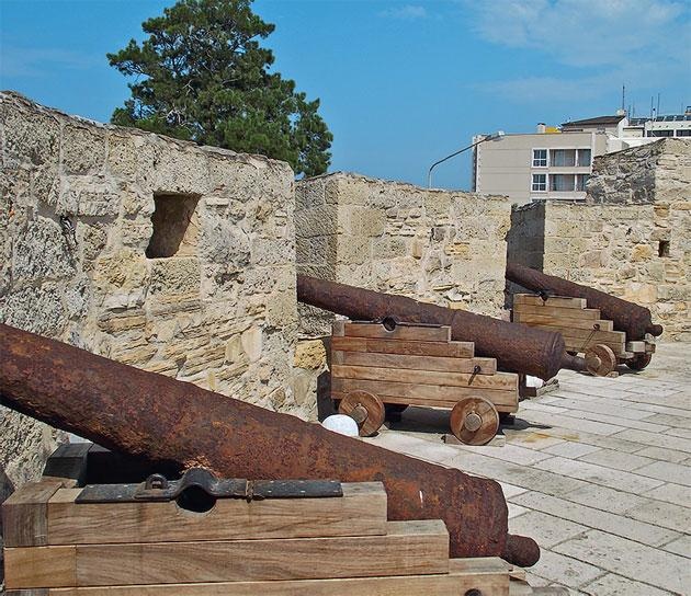 Иллюстрация к книге — Острова невезения [_133.jpg]