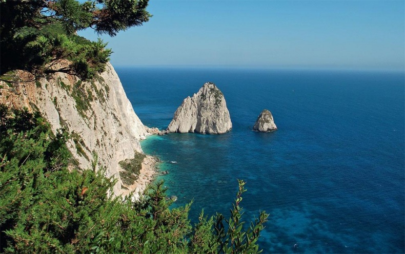 Иллюстрация к книге — Острова невезения [_167.jpg]