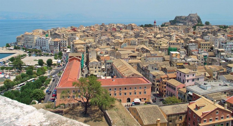 Иллюстрация к книге — Острова невезения [_172.jpg]