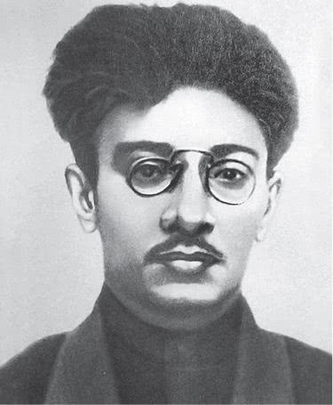 Иллюстрация к книге — Дом правительства. Сага о русской революции [i_036.jpg]