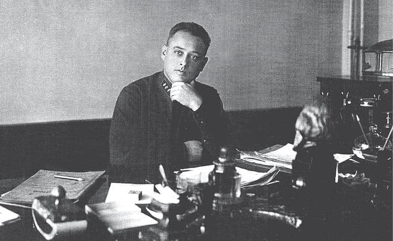 Иллюстрация к книге — Дом правительства. Сага о русской революции [i_083.jpg]