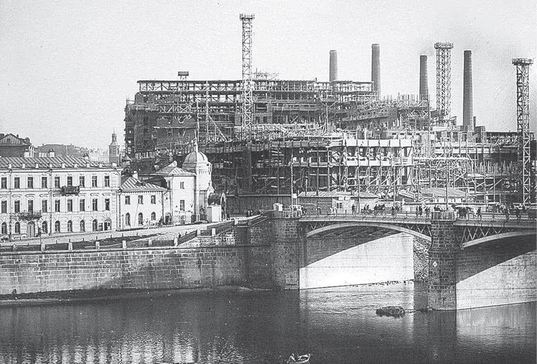 Иллюстрация к книге — Дом правительства. Сага о русской революции [i_107.jpg]