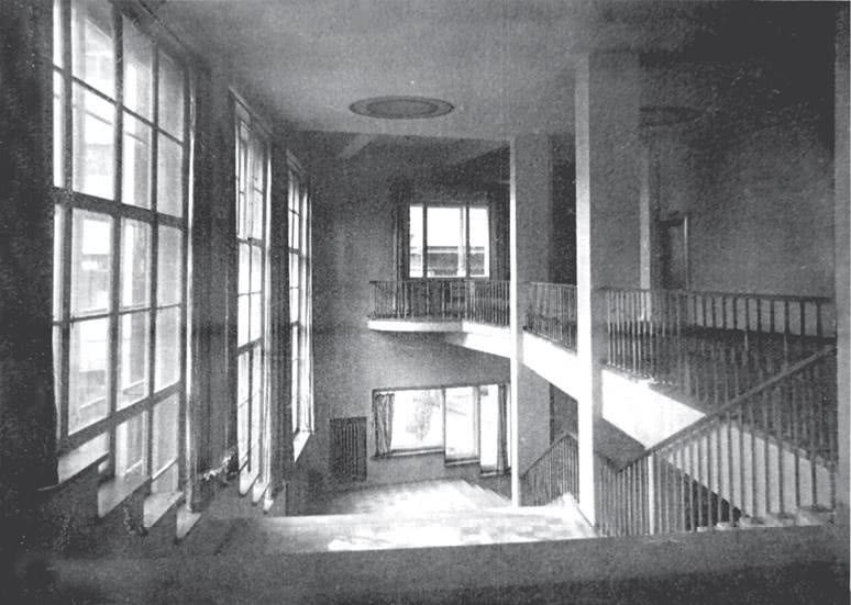 Иллюстрация к книге — Дом правительства. Сага о русской революции [i_123.jpg]