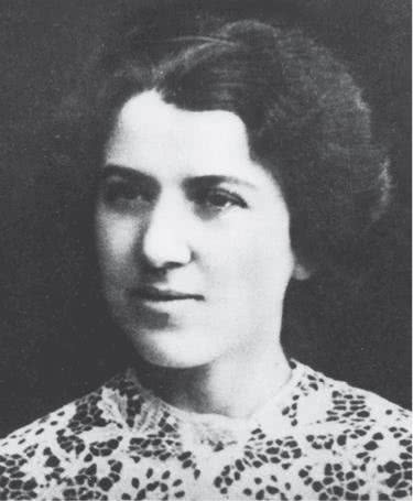 Иллюстрация к книге — Дом правительства. Сага о русской революции [i_160.jpg]