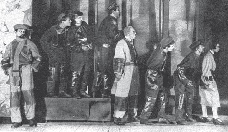 Иллюстрация к книге — Дом правительства. Сага о русской революции [i_174.jpg]