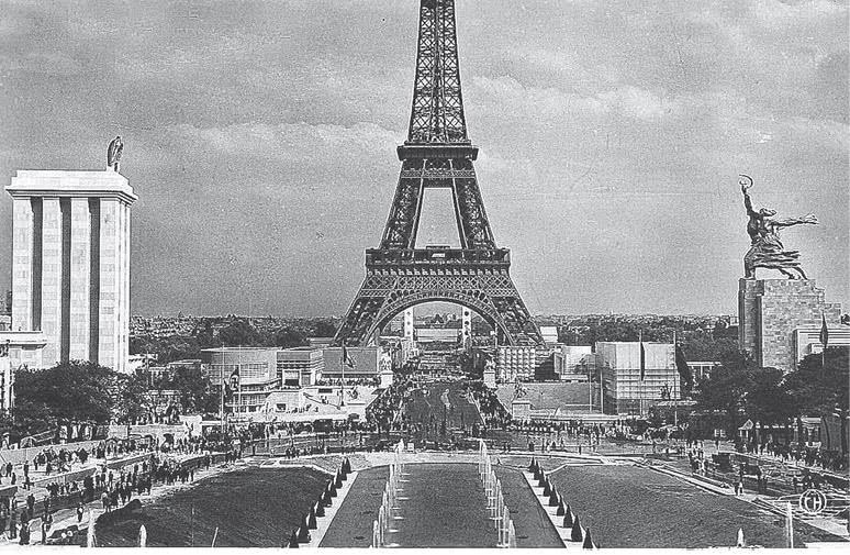 Иллюстрация к книге — Дом правительства. Сага о русской революции [i_216.jpg]