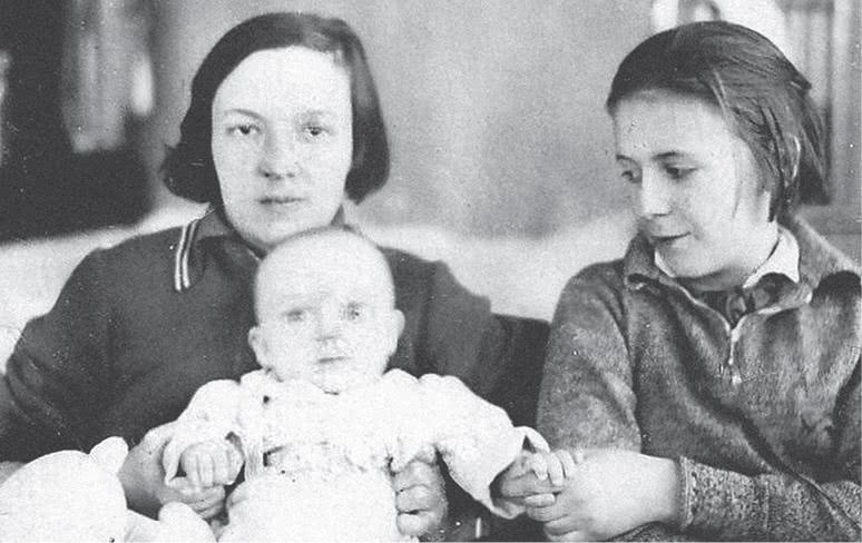 Иллюстрация к книге — Дом правительства. Сага о русской революции [i_334.jpg]