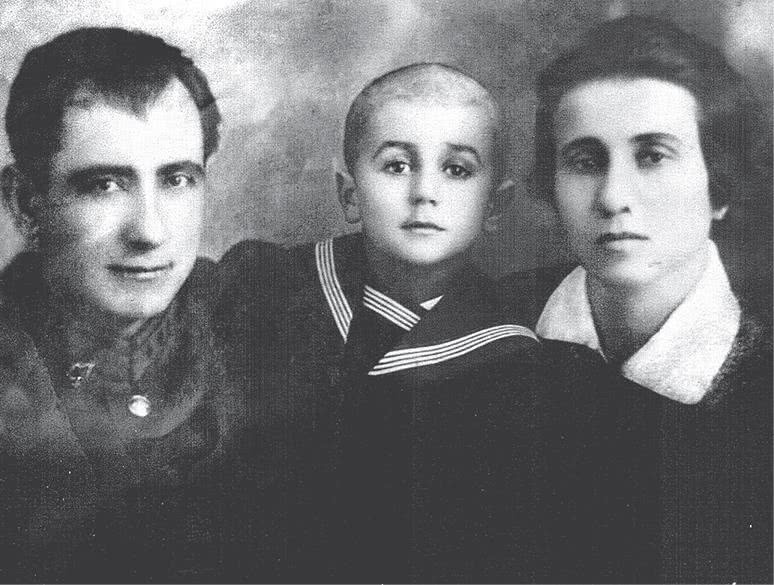 Иллюстрация к книге — Дом правительства. Сага о русской революции [i_354.jpg]