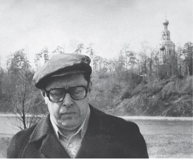 Иллюстрация к книге — Дом правительства. Сага о русской революции [i_407.jpg]