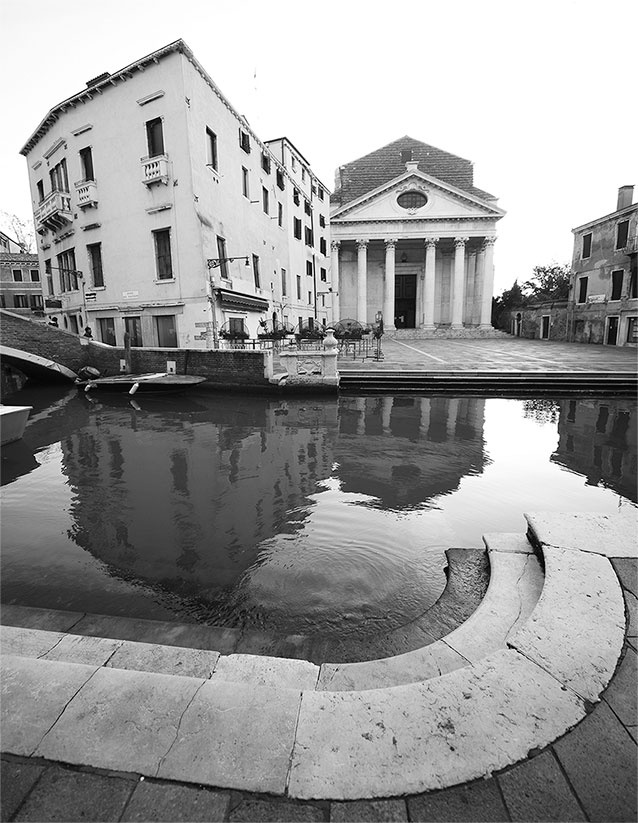 Иллюстрация к книге — Только Венеция. Образы Италии XXI [i_056.jpg]