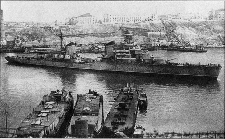 Иллюстрация к книге — &quot;Погибаем, но не сдаемся!&quot; Морские драмы Великой Отечественной [_7.jpg]