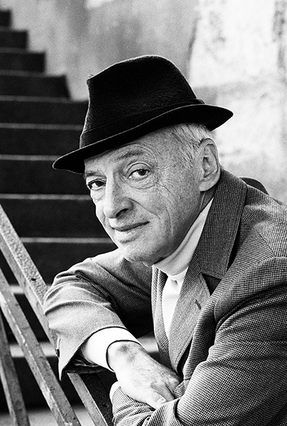 Иллюстрация к книге — "Еврейское слово". Колонки [i_014.jpg]