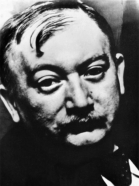 Иллюстрация к книге — "Еврейское слово". Колонки [i_015.jpg]