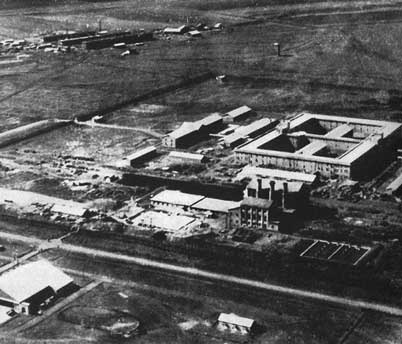 Иллюстрация к книге — Биологическая война. Введение в эпидемиологию искусственных эпидемических процессов и биологических поражений [i_019.jpg]