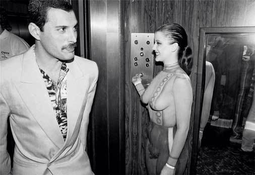 Иллюстрация к книге — Queen. Фредди Меркьюри. Биография [i_037.jpg]