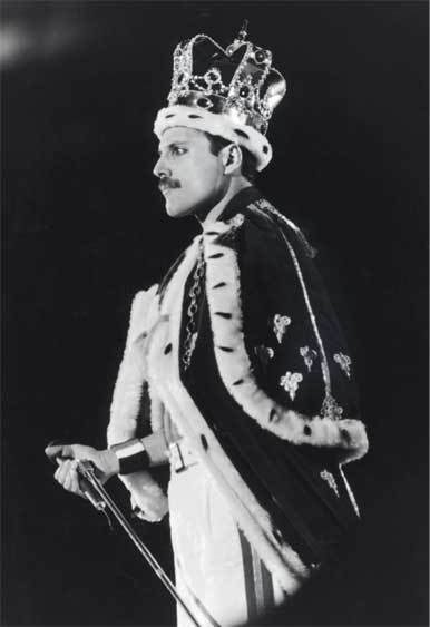 Иллюстрация к книге — Queen. Фредди Меркьюри. Биография [i_047.jpg]