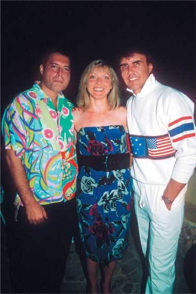 Иллюстрация к книге — Queen. Фредди Меркьюри. Биография [i_052.jpg]