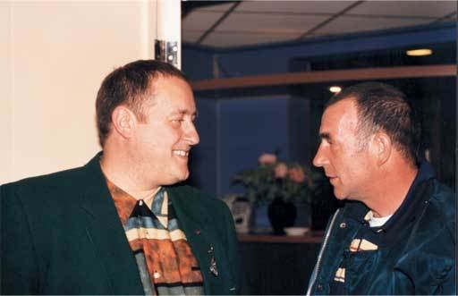 Иллюстрация к книге — Queen. Фредди Меркьюри. Биография [i_080.jpg]