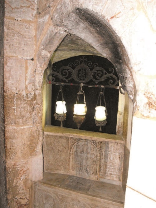 Иллюстрация к книге — Храм Гроба Господня [i_050.jpg]