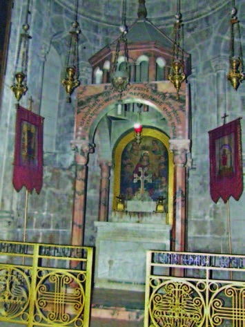 Иллюстрация к книге — Храм Гроба Господня [i_058.jpg]