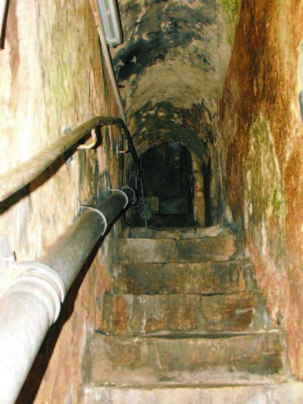 Иллюстрация к книге — Храм Гроба Господня [i_065.jpg]