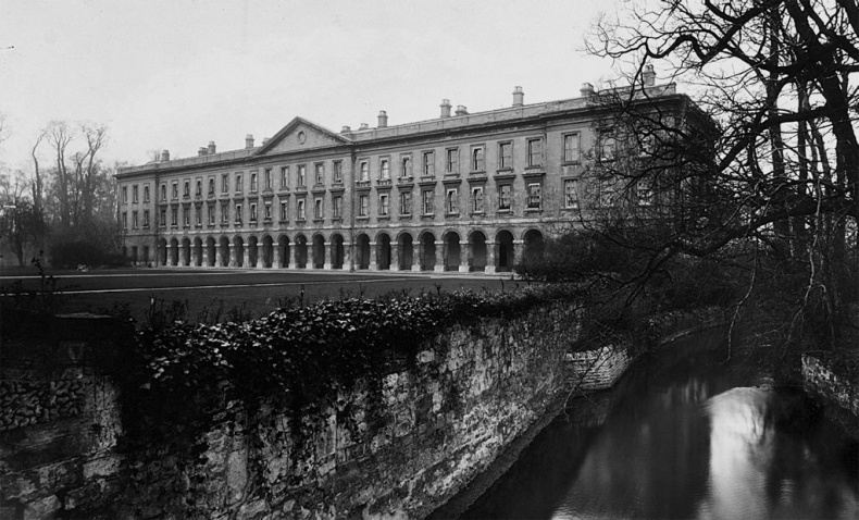 Иллюстрация к книге — Клайв Стейплз Льюис. Человек, подаривший миру Нарнию [i_023.jpg]