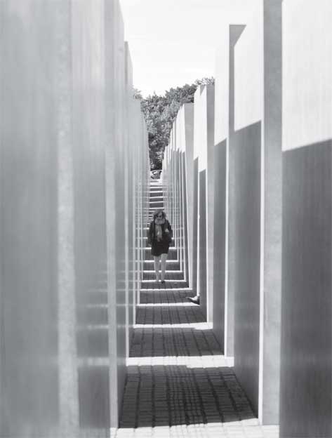 Иллюстрация к книге — Немецкая тетрадь. Субъективный взгляд  [i_019.jpg]