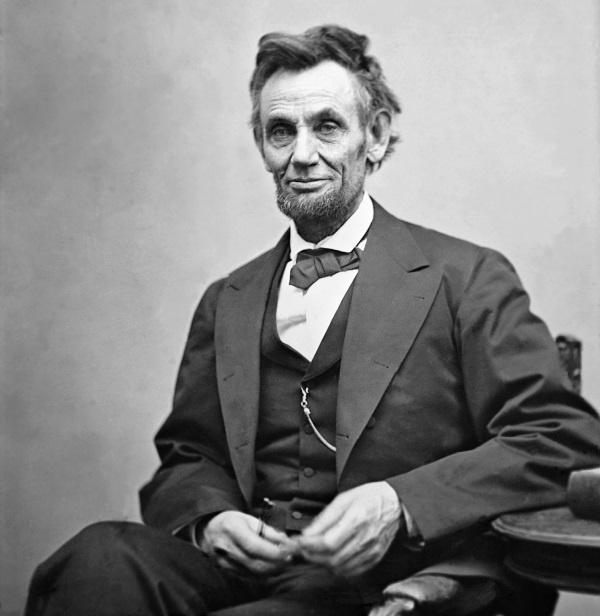 Иллюстрация к книге — Путин - Трамп. О чем не знают в Госдепартаменте? [i_040.jpg]